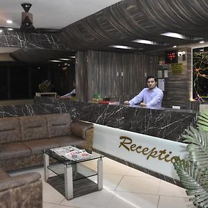 Midtown Hotel